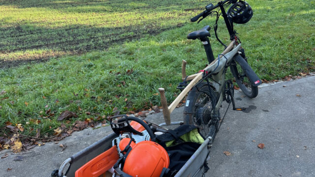 Das Material wurde wie immer mit dem Velo transportiert.